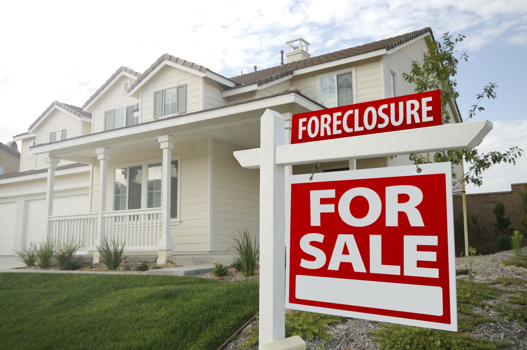 What You Should Know Before Considering a Home That Was Foreclosed